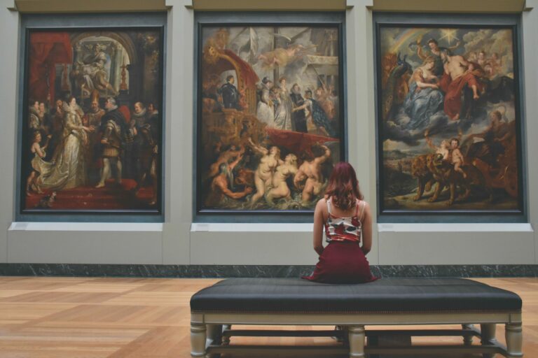 Kunst Museum real vor Ort analog
