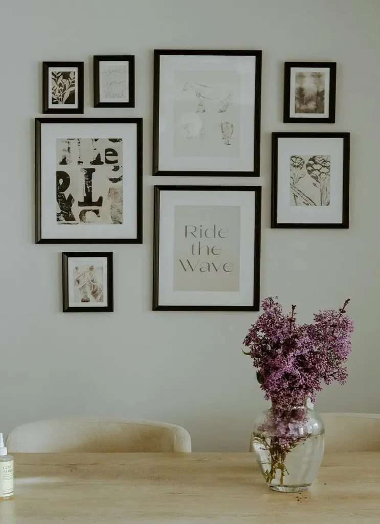 Poster Wand Galerie im Esszimmer